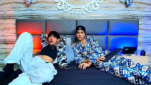 Snapshot of Lovers_21 chatting on September 30, 7:52 pm Lovers 21 online show from September 30, 7:52 pm