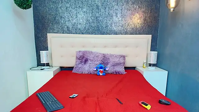 Snapshot of Lovers_21 chatting on October 9, 8:51 pm Lovers 21 online show from October 9, 8:51 pm