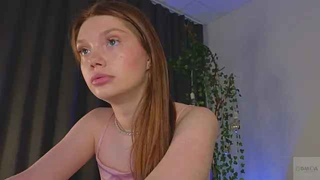 Snapshot of Nicole_Broown_ chatting on July 19, 8:56 pm Nicole Broown online show from July 19, 8:56 pm