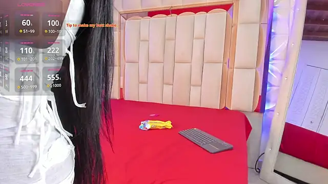 Snapshot of Sarah_Adamss chatting on October 13, 1:00 pm Sarah Adamss online show from October 13, 1:00 pm