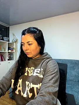 bianca jhonsson online show from October 20, 2:56 am