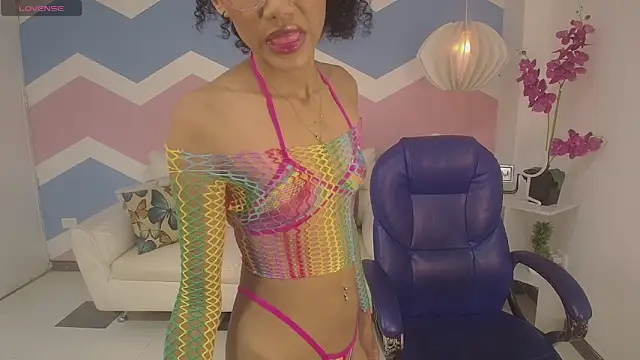 adisson petite1 online show from October 1, 11:22 pm