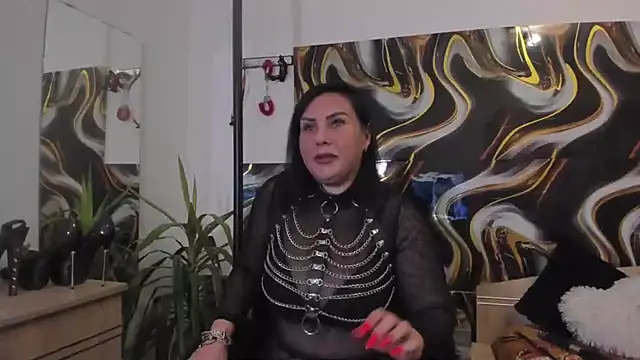 MissAidaDevine online show from October 2, 7:43 pm