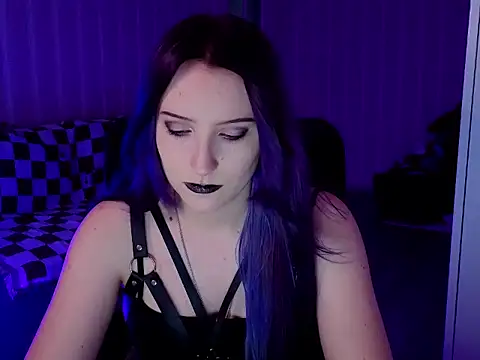 violet-siren-x online show from June 3, 2:33 pm