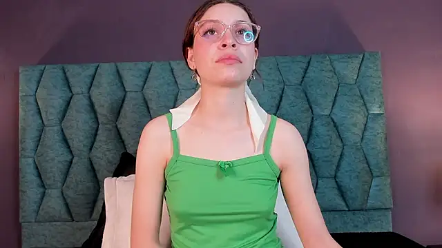 sophie blaake online show from January 15, 3:11 am