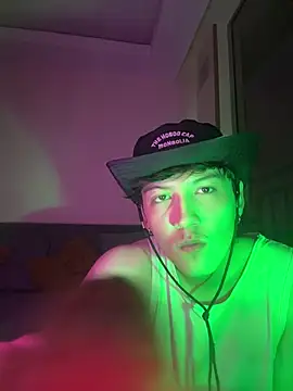 GabiPinky online show from February 11, 8:08 am