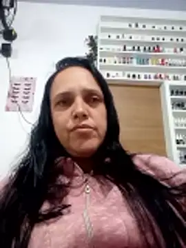 Crisribeiro online show from February 11, 10:48 pm