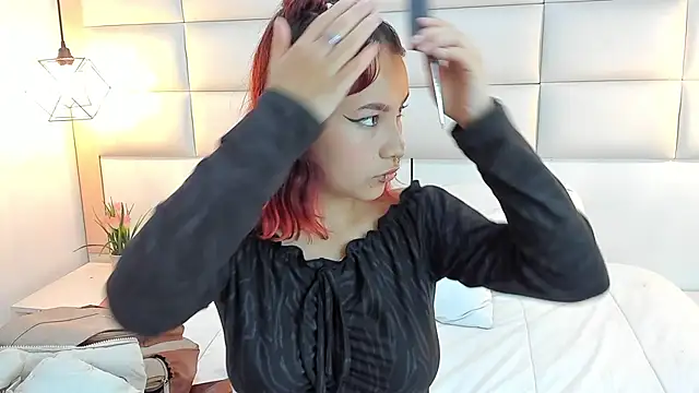 Megane whitte online show from January 5, 8:56 pm