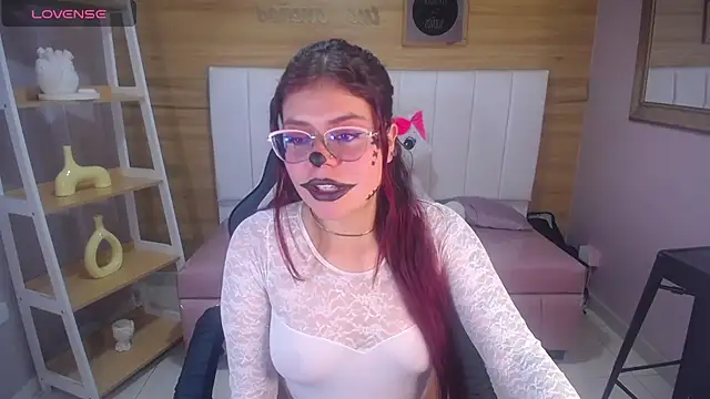 draviana a  online show from October 18, 3:09 am