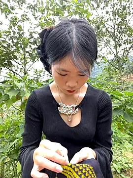 Snapshot of -mayhan11 chatting on October 21, 4:35 am -mayhan11 online show from October 21, 4:35 am