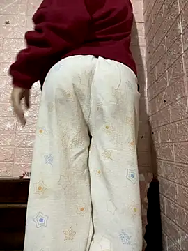 Snapshot of -mayhan11 chatting on October 24, 7:38 am -mayhan11 online show from October 24, 7:38 am