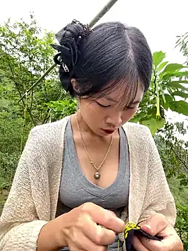 Snapshot of -mayhan11 chatting on October 26, 3:56 am -mayhan11 online show from October 26, 3:56 am