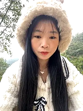 Snapshot of -mayhan11 chatting on November 20, 3:28 am -mayhan11 online show from November 20, 3:28 am