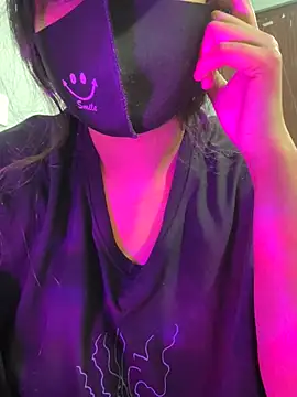 Lisa afreen online show from October 11, 6:17 pm