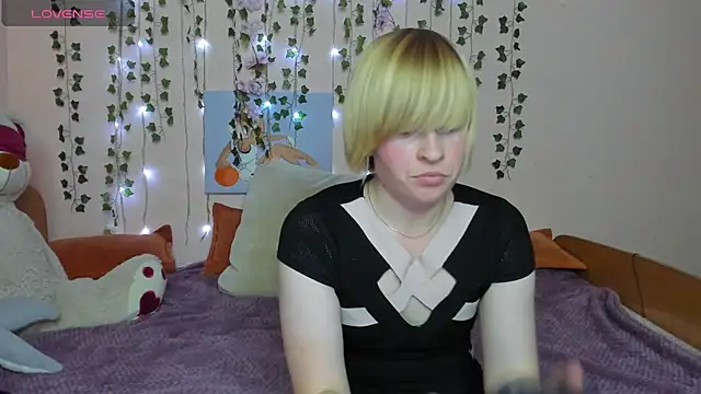 Cattie w  online show from October 22, 3:07 am