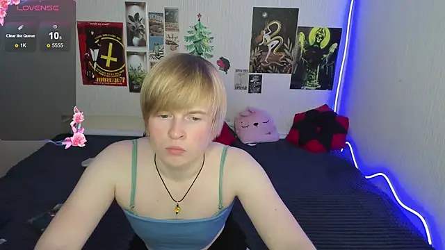 Cattie w  online show from January 17, 1:21 am