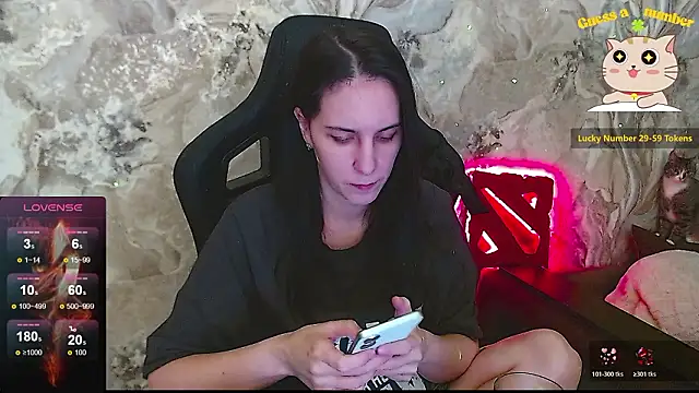 Irwi Tomboy online show from March 13, 4:24 pm