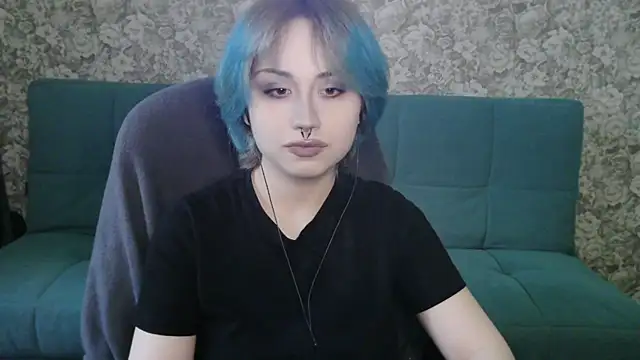 Snapshot of LeisaHopperstad chatting on April 5, 2:14 pm LeisaHopperstad online show from April 5, 2:14 pm