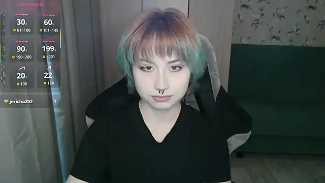 Snapshot of LeisaHopperstad chatting on May 2, 12:43 pm LeisaHopperstad online show from May 2, 12:43 pm
