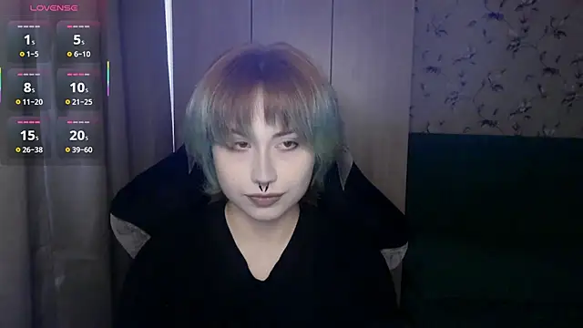 Snapshot of LeisaHopperstad chatting on May 4, 12:12 pm LeisaHopperstad online show from May 4, 12:12 pm