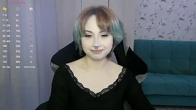 Snapshot of LeisaHopperstad chatting on May 23, 12:20 pm LeisaHopperstad online show from May 23, 12:20 pm