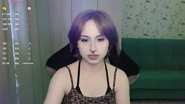 Snapshot of LeisaHopperstad chatting on May 27, 1:08 pm LeisaHopperstad online show from May 27, 1:08 pm