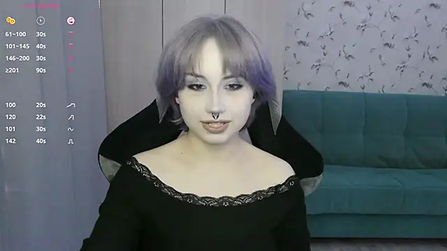 Snapshot of LeisaHopperstad chatting on May 30, 12:57 pm LeisaHopperstad online show from May 30, 12:57 pm