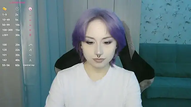 Snapshot of LeisaHopperstad chatting on June 6, 2:00 pm LeisaHopperstad online show from June 6, 2:00 pm