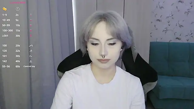 Snapshot of LeisaHopperstad chatting on June 10, 12:37 pm LeisaHopperstad online show from June 10, 12:37 pm