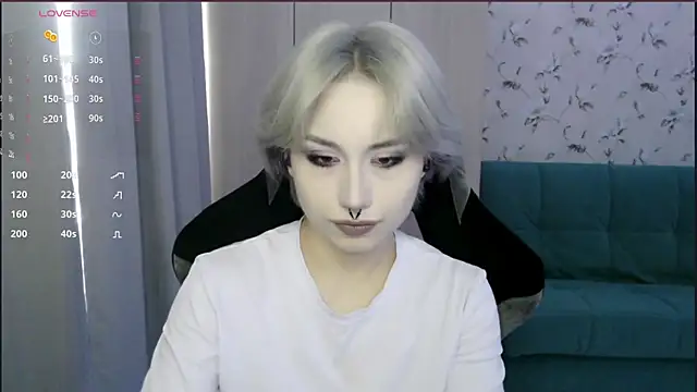 Snapshot of LeisaHopperstad chatting on June 24, 12:48 pm LeisaHopperstad online show from June 24, 12:48 pm