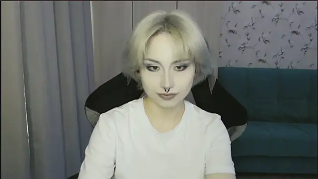 Snapshot of LeisaHopperstad chatting on June 29, 4:40 pm LeisaHopperstad online show from June 29, 4:40 pm