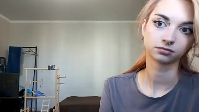 JillianBozak online show from September 25, 8:40 am