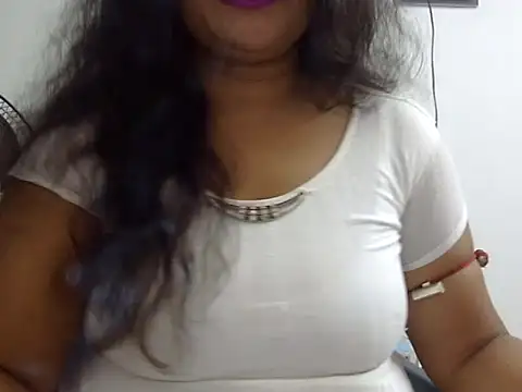 Snapshot of aarohee9 chatting on December 5, 5:27 am aarohee9 online show from December 5, 5:27 am