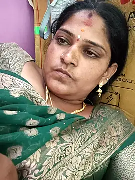 navyasree143 online show from October 3, 5:37 am