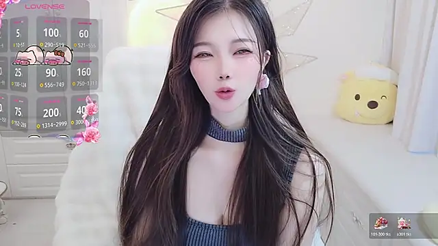 Snapshot of Coco-Di chatting on October 21, 2:34 am Coco-Di online show from October 21, 2:34 am