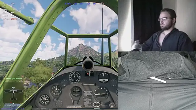 bear8t online show from October 18, 4:19 pm