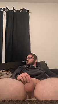 bear8t online show from October 31, 11:00 am