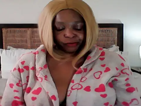 Blacksashaxx online show from May 13, 10:56 am