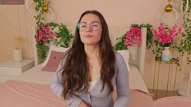 GabiBatista online show from September 28, 5:02 am