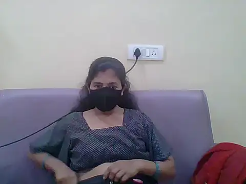 Snapshot of NORA_ chatting on December 15, 5:44 am NORA online show from December 15, 5:44 am