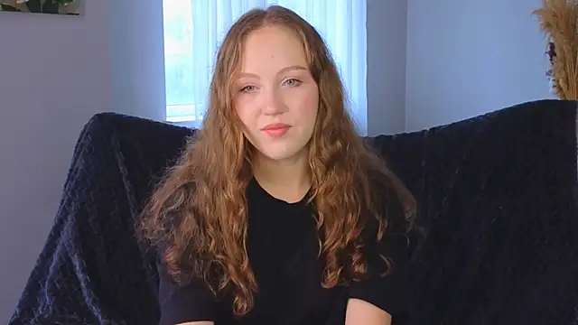 PillowMoans online show from October 6, 7:17 am