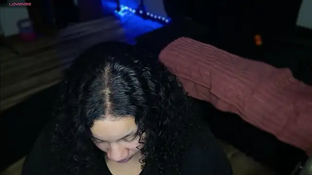 Snapshot of NeliaHexxen chatting on March 25, 9:21 pm NeliaHexxen online show from March 25, 9:21 pm