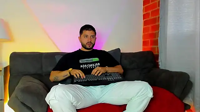 TomSloam online show from October 23, 7:56 pm