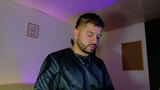 TomSloam online show from November 14, 10:40 pm