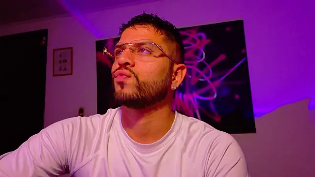 TomSloam online show from February 22, 4:24 am