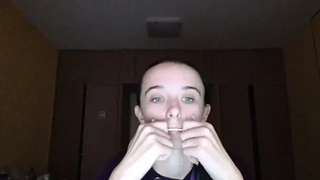 Snapshot of Emilia_Light chatting on November 11, 12:38 pm Emilia Light online show from November 11, 12:38 pm