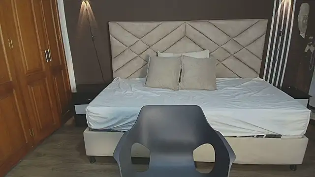 GabySweett  online show from October 19, 12:28 pm