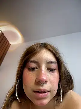 GabySweett  online show from July 14, 1:06 pm