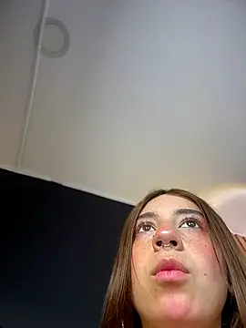 GabySweett  online show from July 28, 2:13 pm