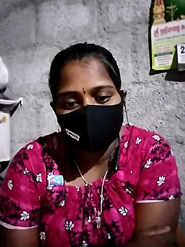 Tamil Hot Sandy online show from November 29, 3:15 pm